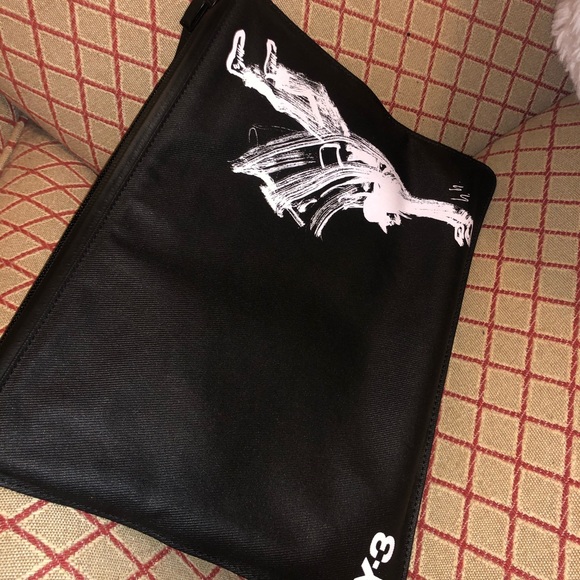 Y3 x Adidas Printed Woven Pouch - Picture 5 of 7